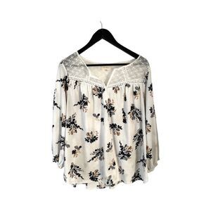 Melloday White Floral Pattern Eyelet Boho Peasant Long Sleeve Spilt Vneck Blouse